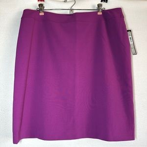 Tahari ASL Magenta Knee Length Skirt 16 Back Slit Zipper Lined New NWT
